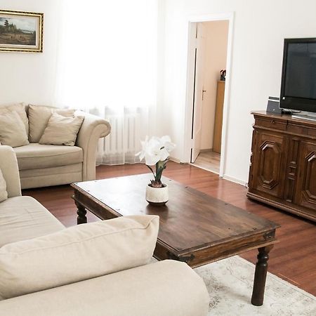 Vintage Style spacious apartment Klaipėda Exterior foto
