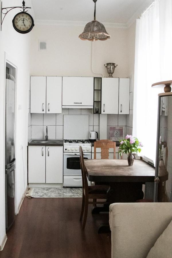 Vintage Style spacious apartment Klaipėda Exterior foto